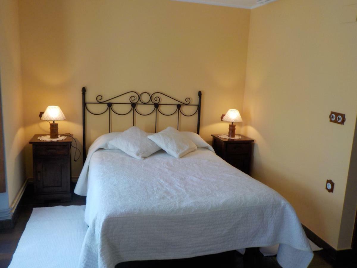 Apartamentos Rurales La Husteriza Ruenes エクステリア 写真