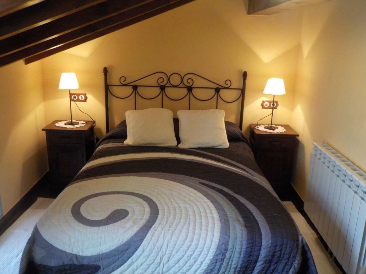 Apartamentos Rurales La Husteriza Ruenes エクステリア 写真